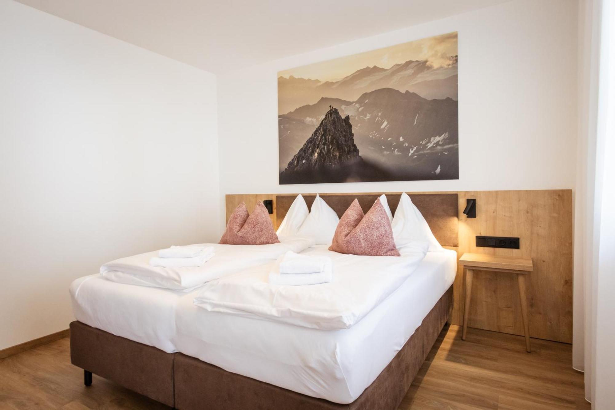 Alpenstolz Damuels Haus 1 - Stilvoll Urlauben In Den Bergen Apartment Exterior photo